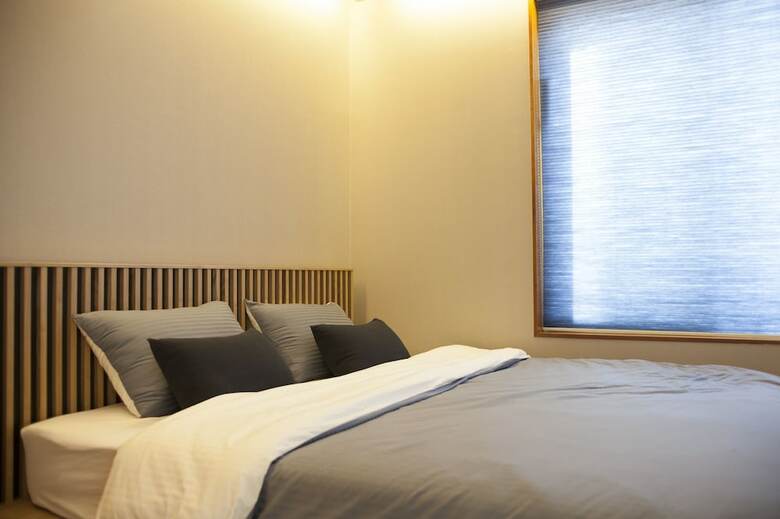 Hostal Puzzlestay House