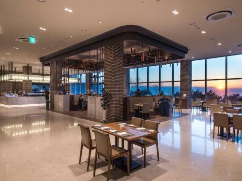 Hotel Tops 10
