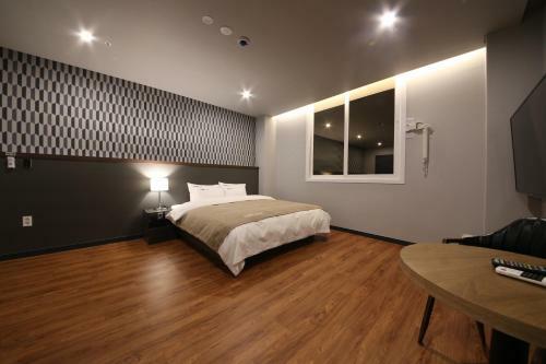 Sinhang The K Hotel