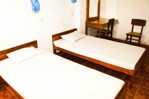 Hostal Yoho Little Rose Inn