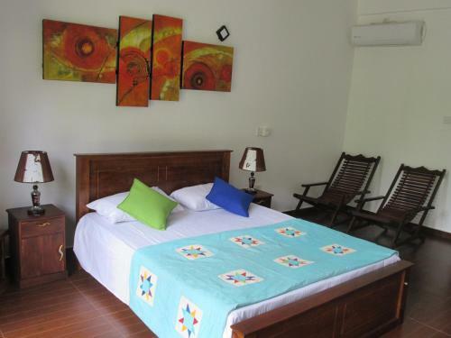 Hotel Ranora Holiday Inn