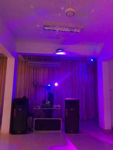 New Crystal Hill Hotel