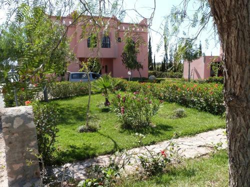 Hostal Riad Les Deux Mondes