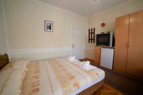 Hostal Guesthouse Sidro
