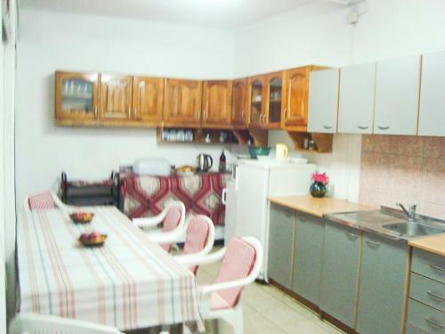 Hostal Apartments UNA