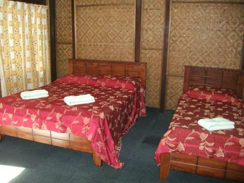 Hotel Nusa Holiday Village