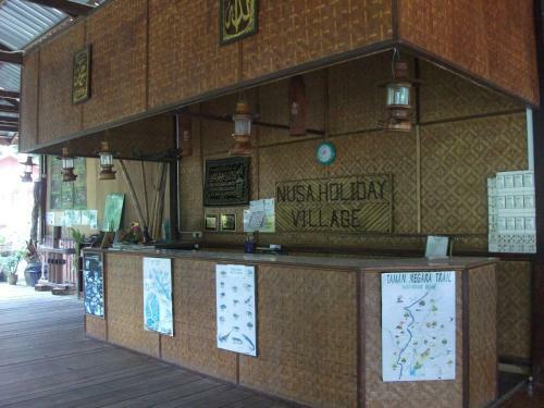 Hotel Nusa Holiday Village