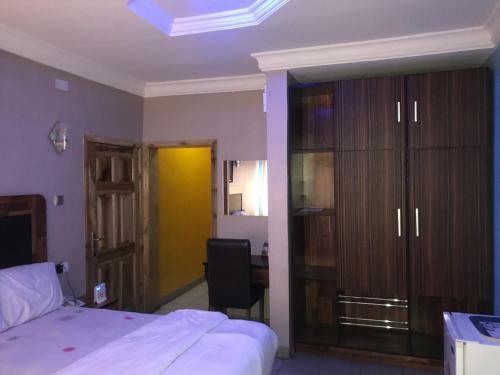 Hotel Havannah Suites & Conference Center