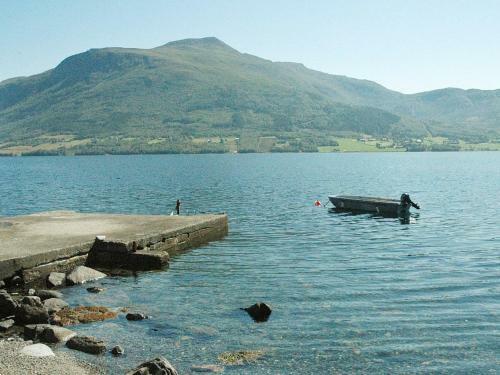 Two-bedroom Holiday Home In Aver�y 3