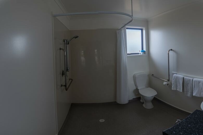 Antonio Mews Motel