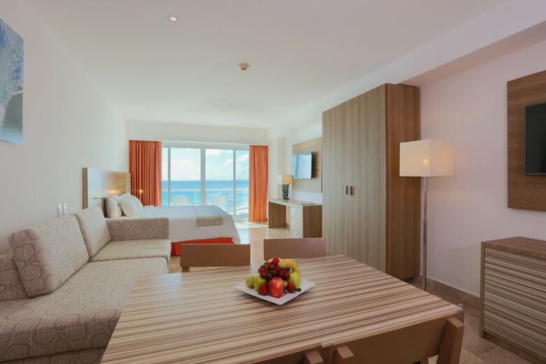 Hotel Krystal Canc�n