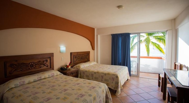 El Pescador Hotel