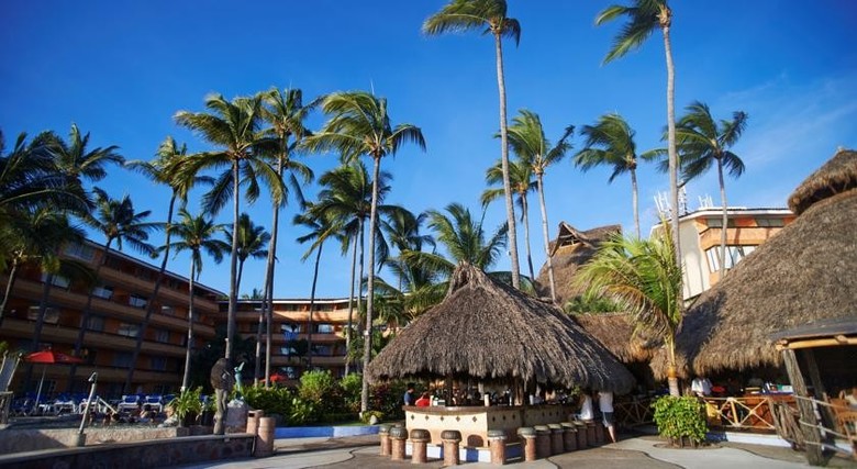 Hotel Las Palmas Beach Resort