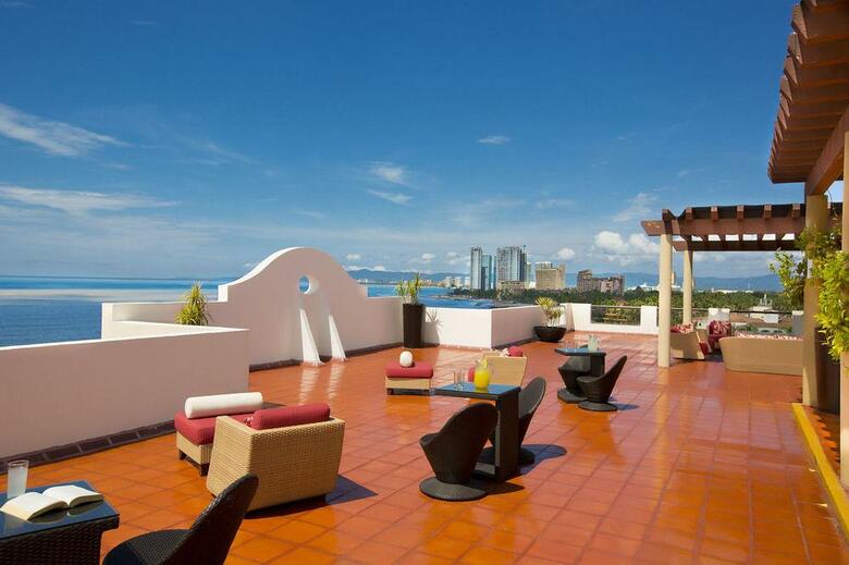 Hotel Plaza Pelicanos Grand Beach Resort