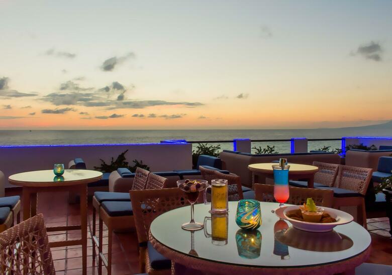 Hotel Plaza Pelicanos Grand Beach Resort