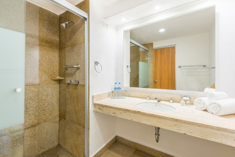 Hotel Friendly Vallarta Beach Resort & Spa