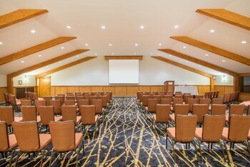 Hotel Crowne Plaza Lake Placid Resort