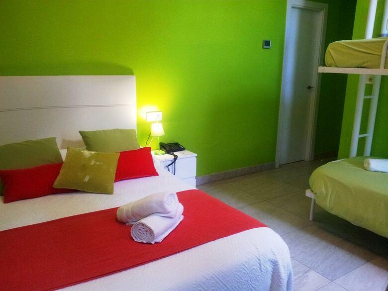 Hostal Nest Style Granada