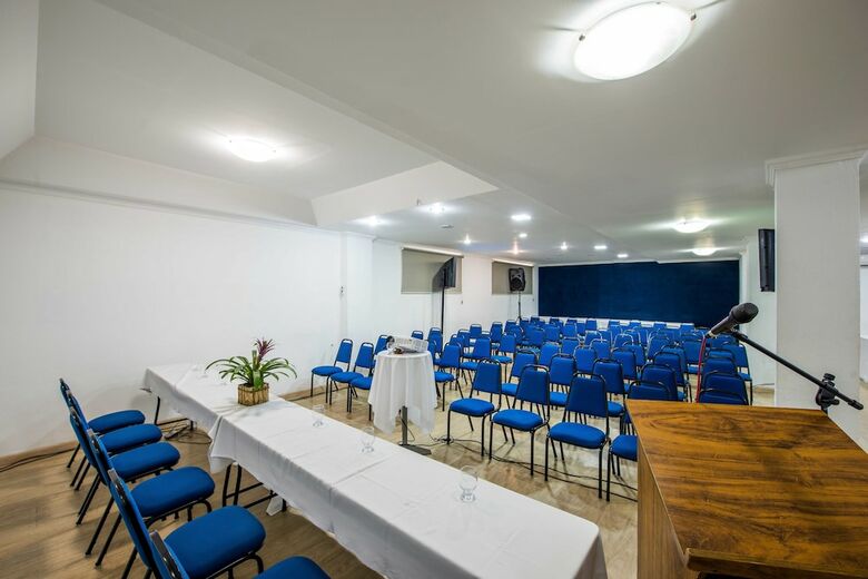Hotel Metropolitano