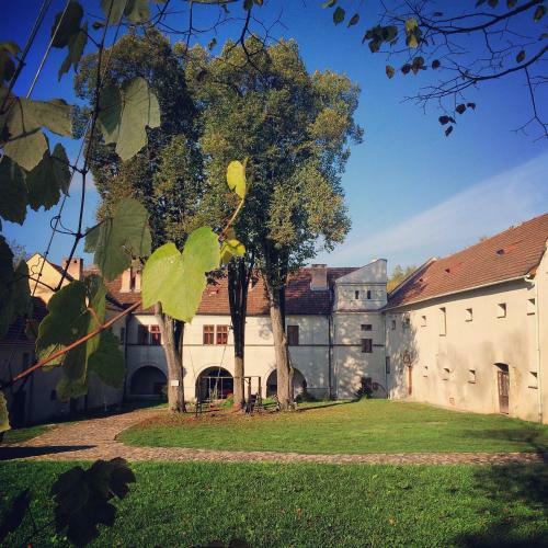 Agroturismo Zamek W Dzi?gielowie
