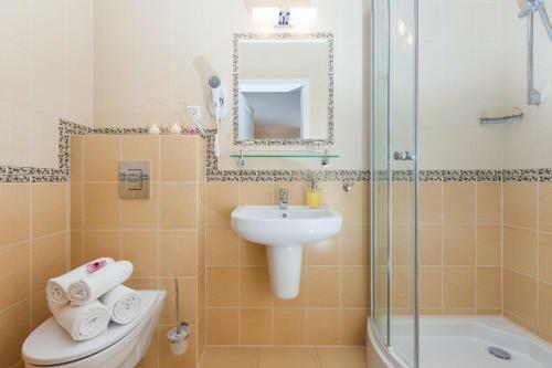Hostal Villa Sedina