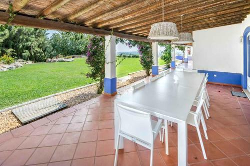 Boliqueime Villa Sleeps 8 Pool Air Con