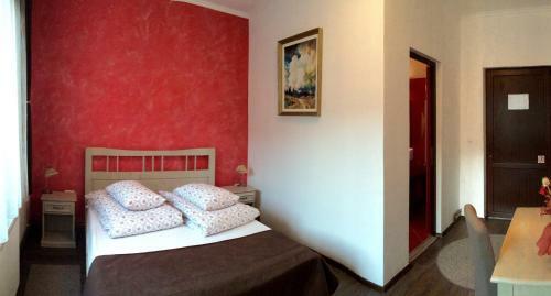 Hostal Casa Skandik H�z