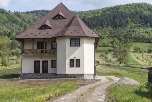 Agroturismo Pensiunea Sanziene