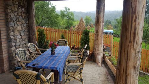 Hostal Casa Din Piatra