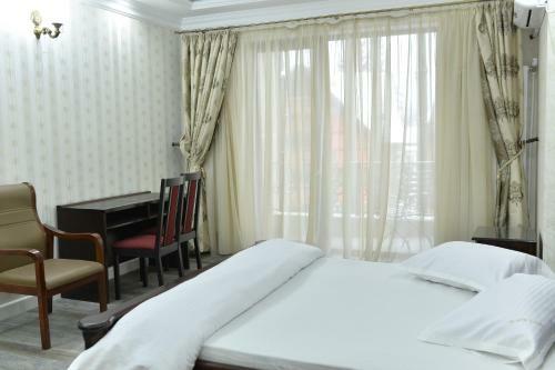 Hostal Edy's Royal Predeal