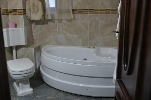 Hostal Edy's Royal Predeal