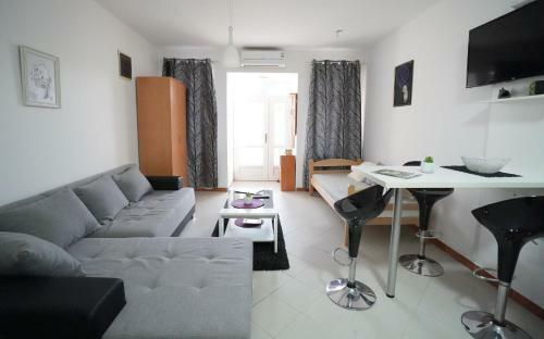 Iva Apartment