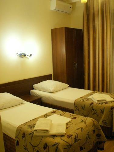 Hotel Kamelot