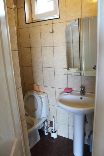 Hostal ??????? ?? ??????????