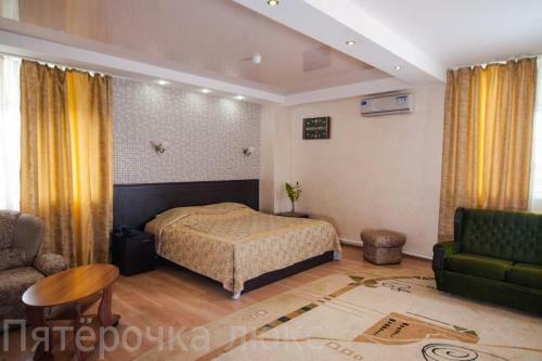 Hotel Pyaterochka Lux