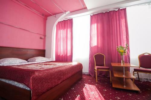 Hotel Pyaterochka Lux