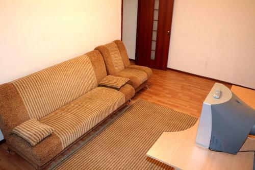 Baikal Apartment Diktatury Proletariata 35