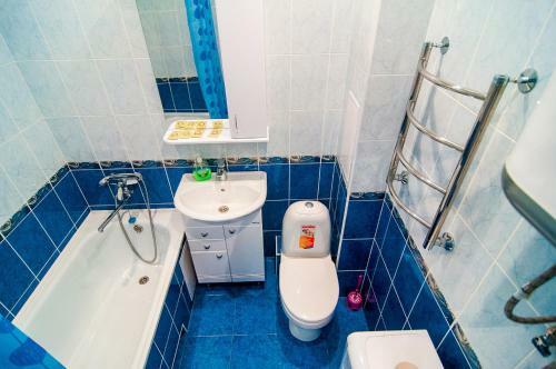 Apartamento April On Kommunisticheskaya 77/2
