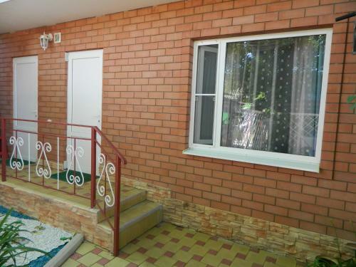 Hostal Guest House On Rostovskaya 50