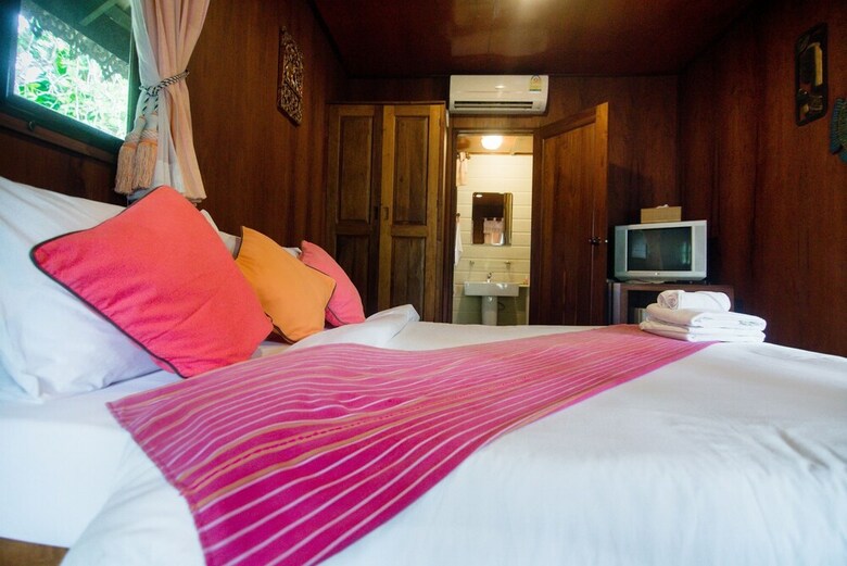 Hotel Banviewnam Camping & Resort
