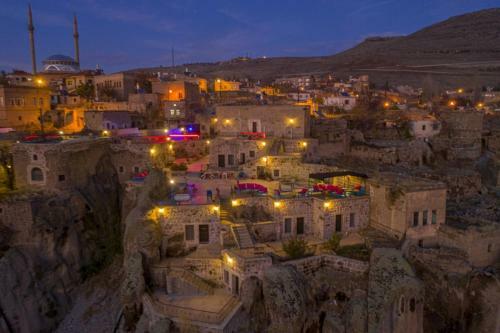 Cappadocia Antique Gelveri Cave Hotel
