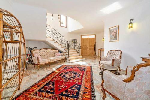 Keciler Villa Sleeps 8 Pool Air Con Wifi