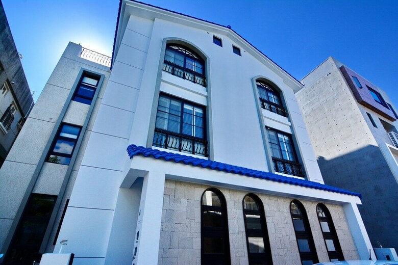 Bed & Breakfast Madam's Mansion Homestay