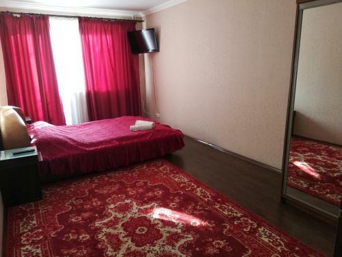 Rajapart - Mercedes-poryka Str, 18