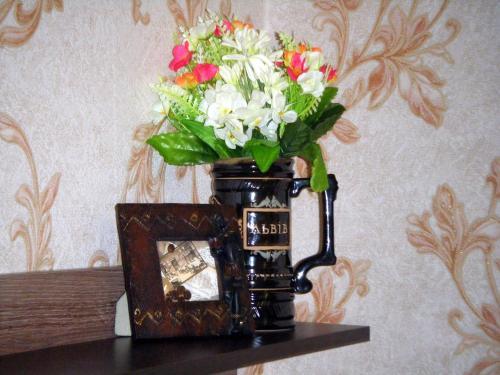 Apartment On Oleksandra Konyskogo 10