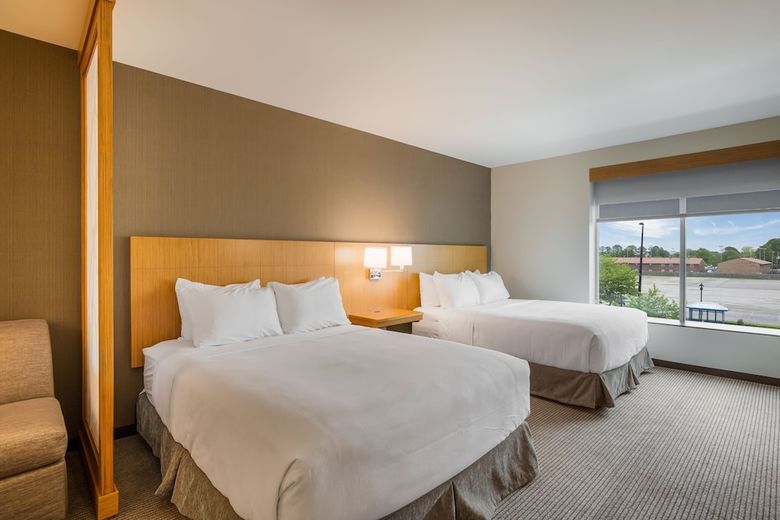 Hotel Hyatt Place Hampton Convention Center