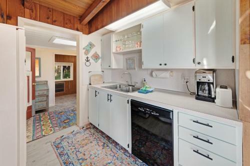 Alicia's Beach House