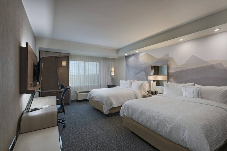 Hotel Courtyard By Marriott Houston Sugar Land/lake Pointe