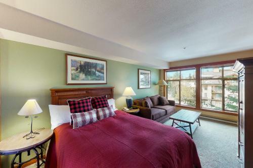 Powderhorn Lodge 311: Poppy Suite