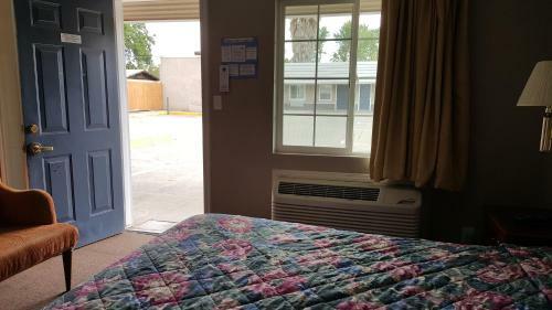 Pacific Motel